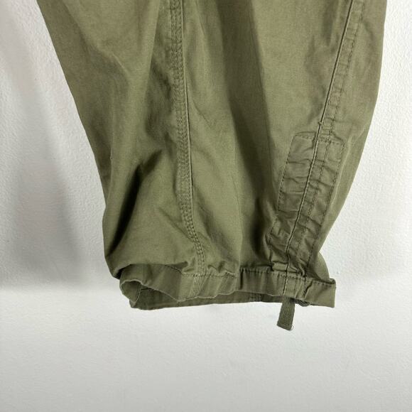 Catherine's Womens Pants Size 1X Army Green Capri Cropped Casual Comfort Stretch - Picture 5 of 9
